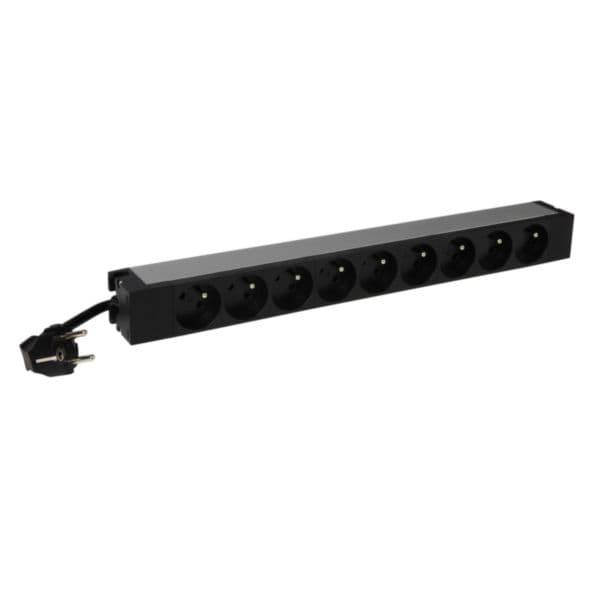 LCS³ 19" PDU 1U 9 x 2P+E french standard with 3m power supply cord