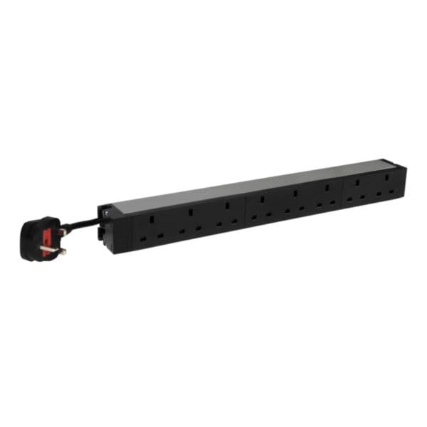 LCS³ 19" PDU 1U 8 x 2P+E british standard with 3m power supply cord